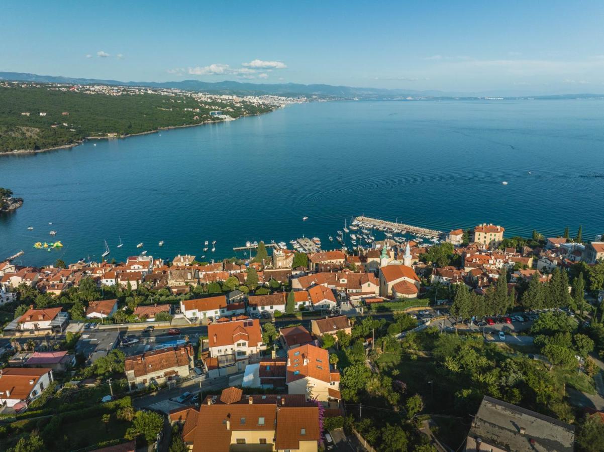 New Cosy Apartments With Private Parking Opatija Exterior photo