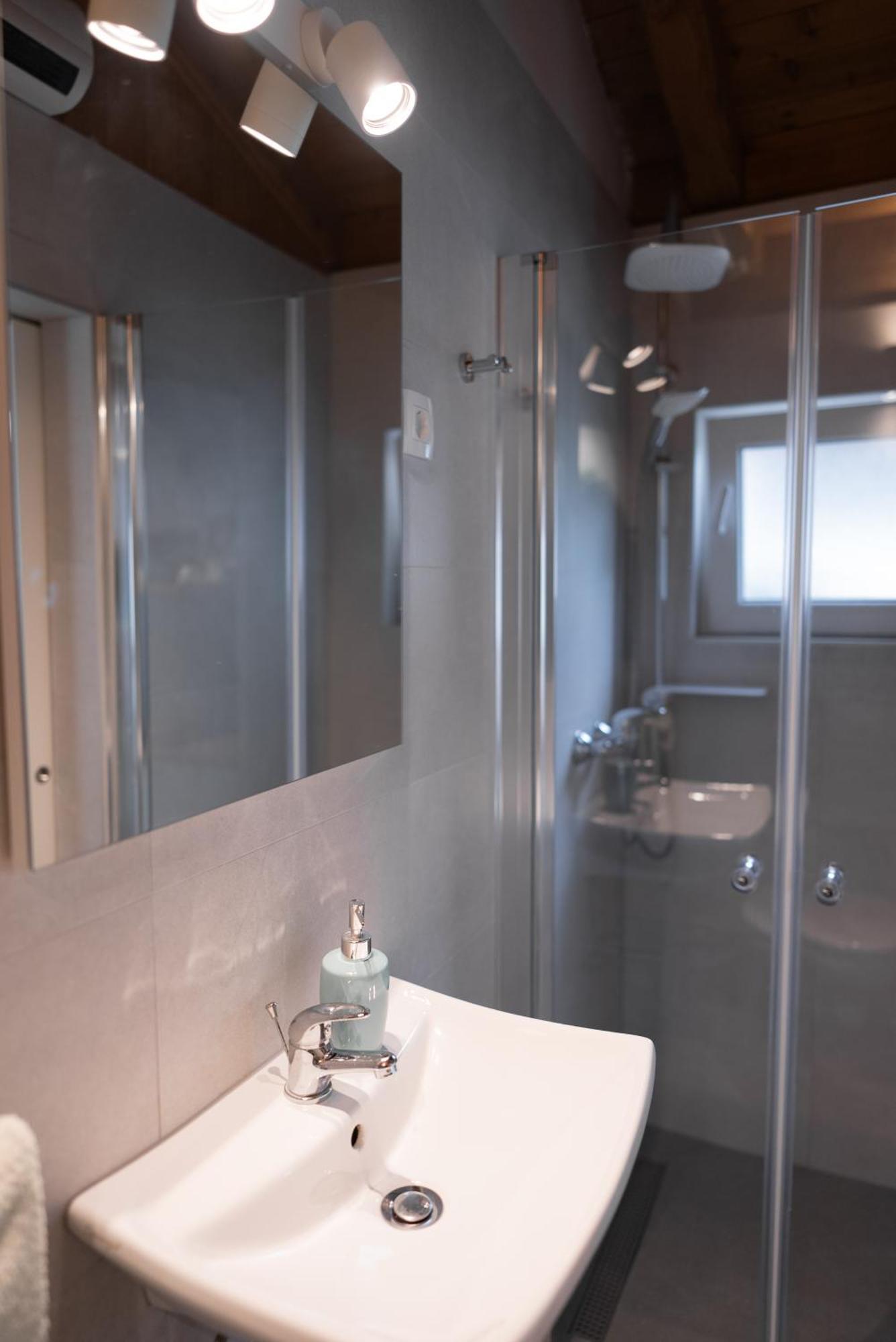 New Cosy Apartments With Private Parking Opatija Exterior photo