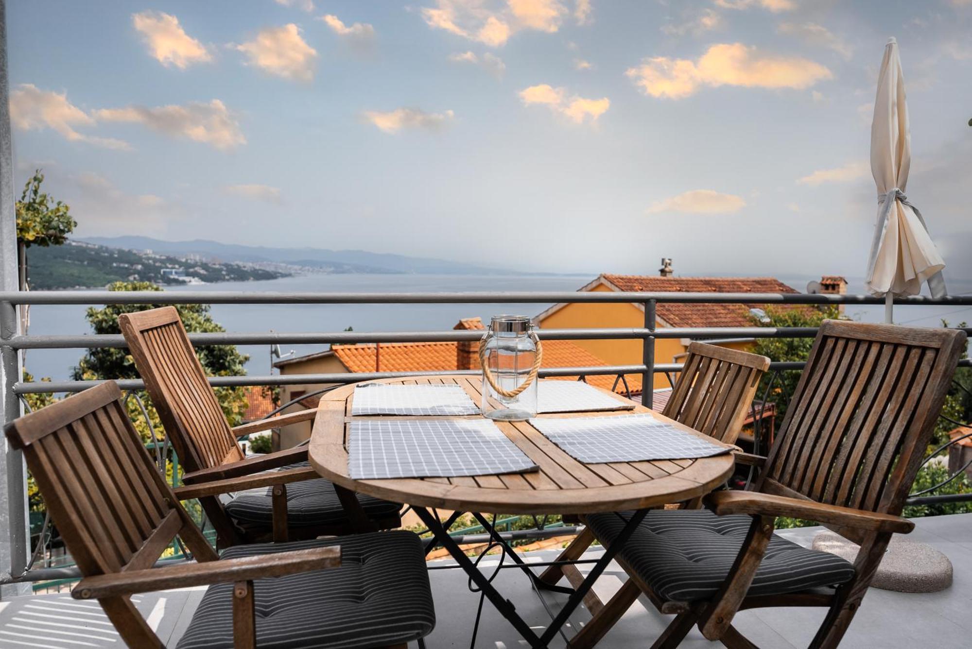 New Cosy Apartments With Private Parking Opatija Exterior photo